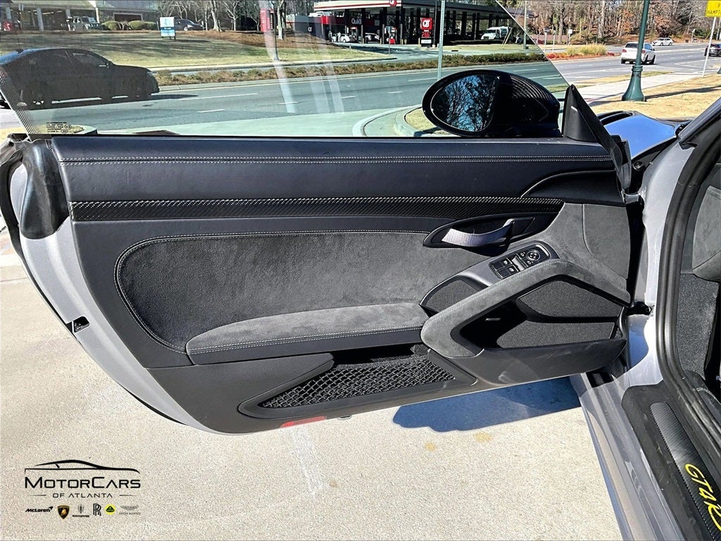 2025 Porsche 718 Cayman GT4 RS