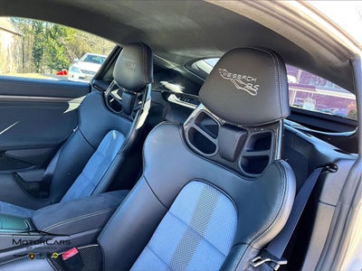 2025 Porsche 718 Cayman GT4 RS