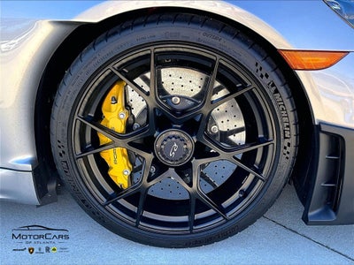 2025 Porsche 718 Cayman GT4 RS