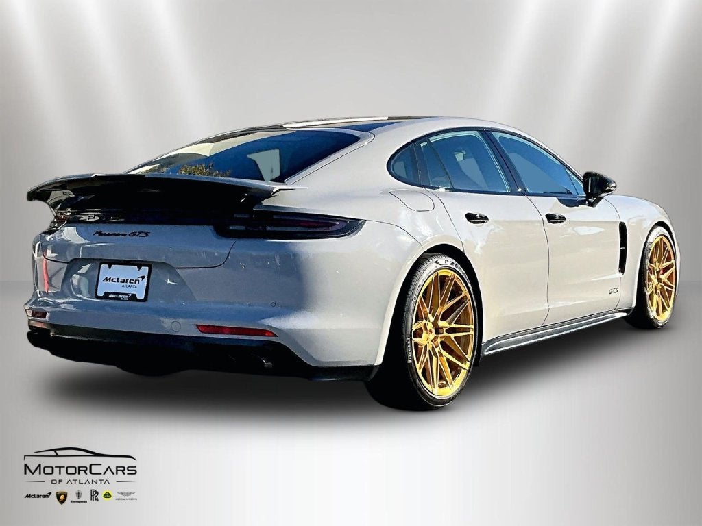 2019 Porsche Panamera GTS