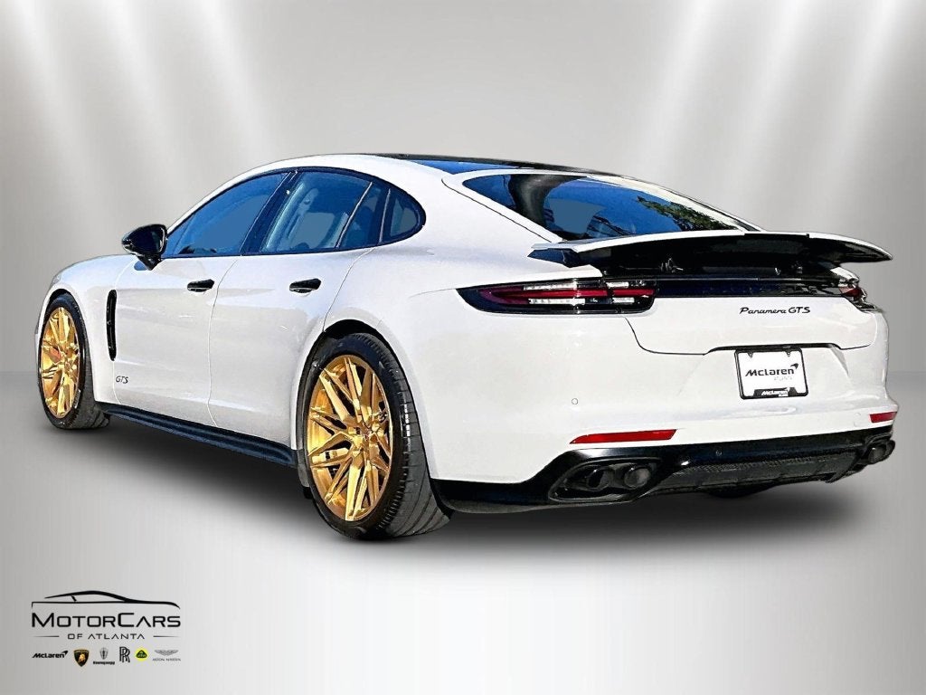 2019 Porsche Panamera GTS