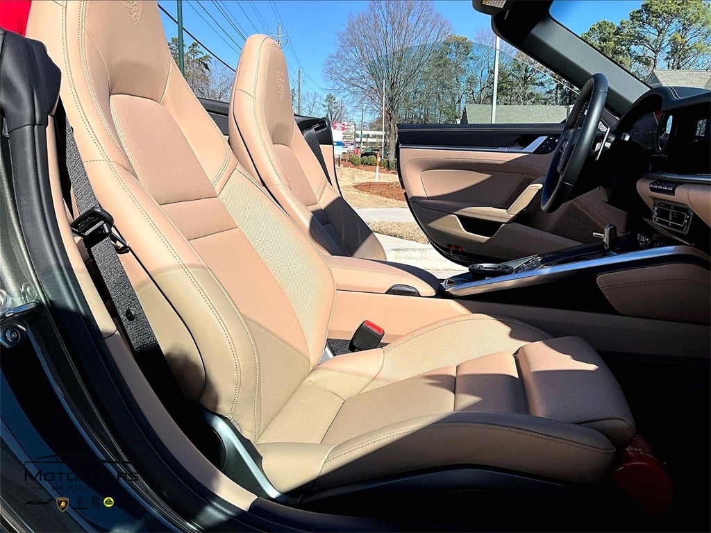 2024 Porsche 911 Carrera