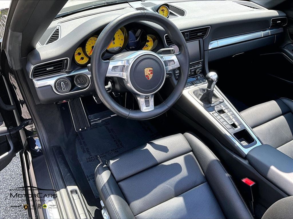 2016 Porsche 911 Carrera S Cabriolet 7-Speed
