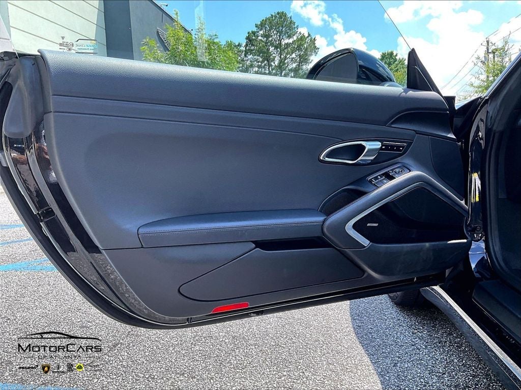 2016 Porsche 911 Carrera S Cabriolet 7-Speed