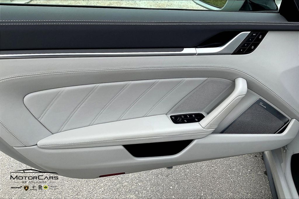 2022 Porsche 911 Turbo S ...High-Spec Turbo S Cab!!!