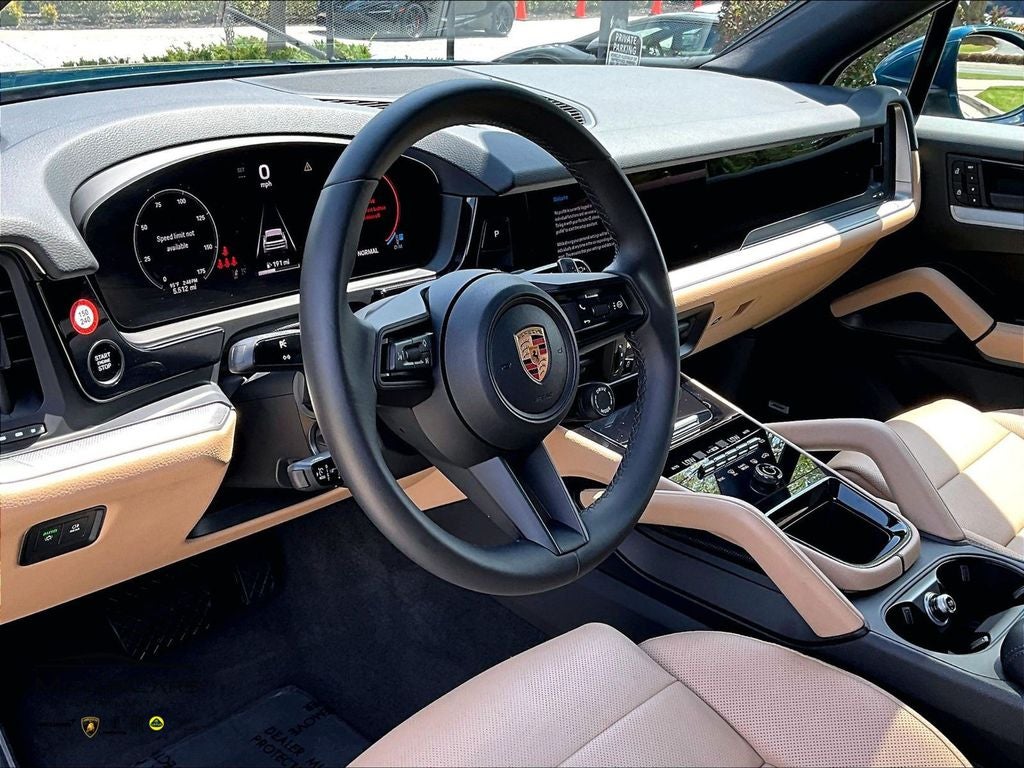 2026 Porsche Cayenne ...Premium Package Plus!!!