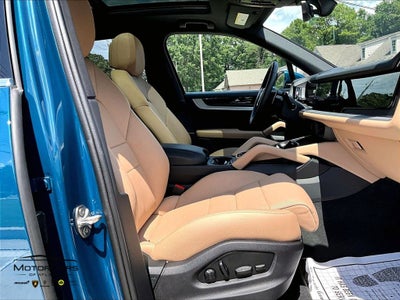 2026 Porsche Cayenne ...Premium Package Plus!!!