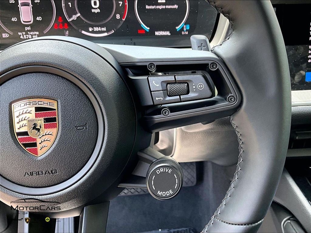 2026 Porsche Cayenne ...Premium Package Plus!!