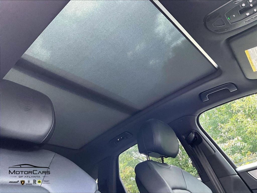 2026 Porsche Cayenne ...Premium Package Plus!!