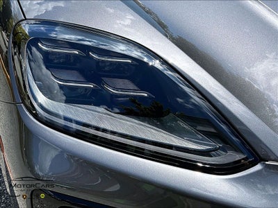 2026 Porsche Cayenne ...Premium Package Plus!!