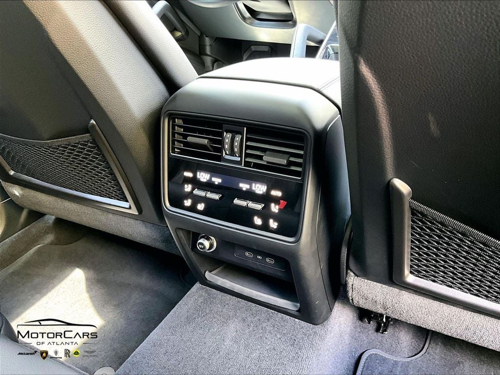 2026 Porsche Cayenne ...Premium Package Plus!!