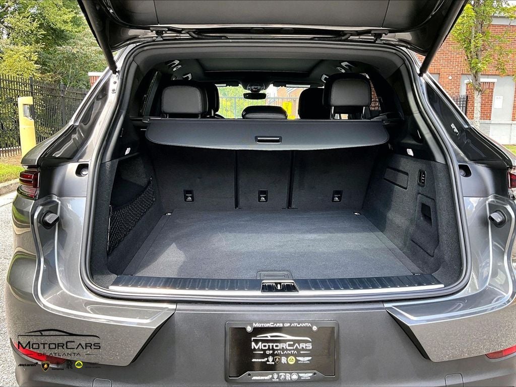 2026 Porsche Cayenne ...Premium Package Plus!!