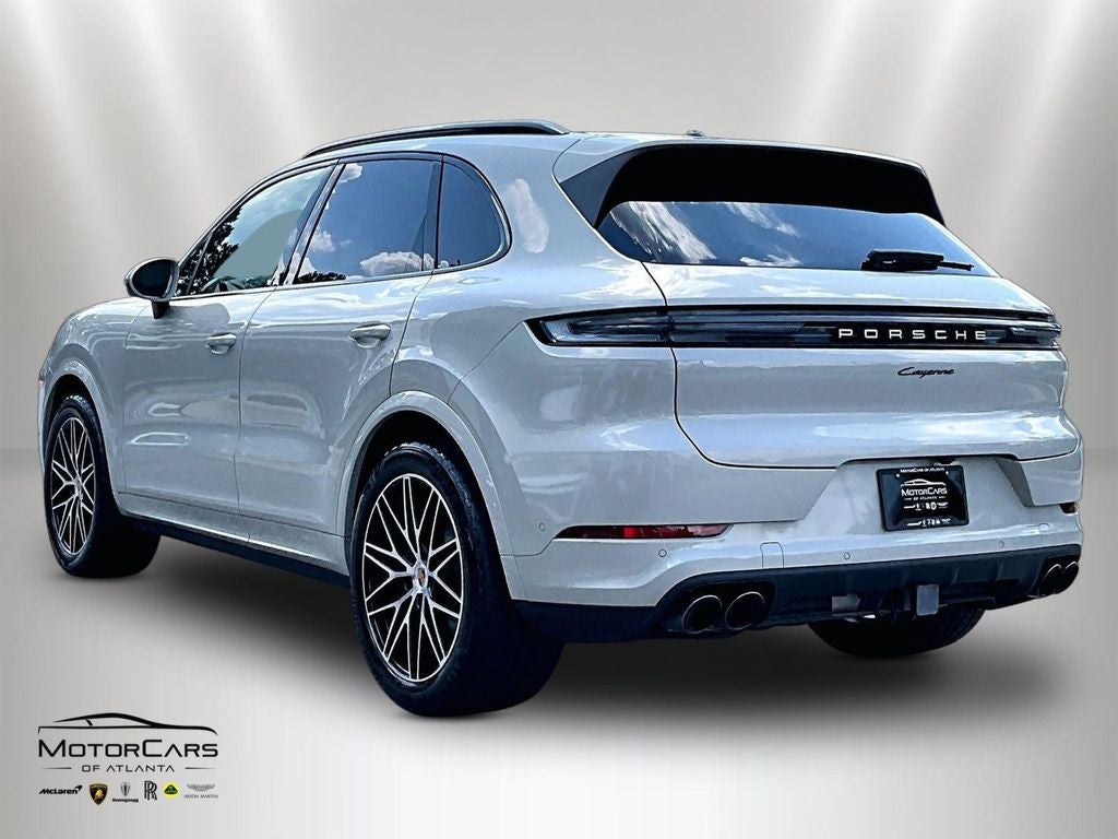 2026 Porsche Cayenne ...Premium Package!!!