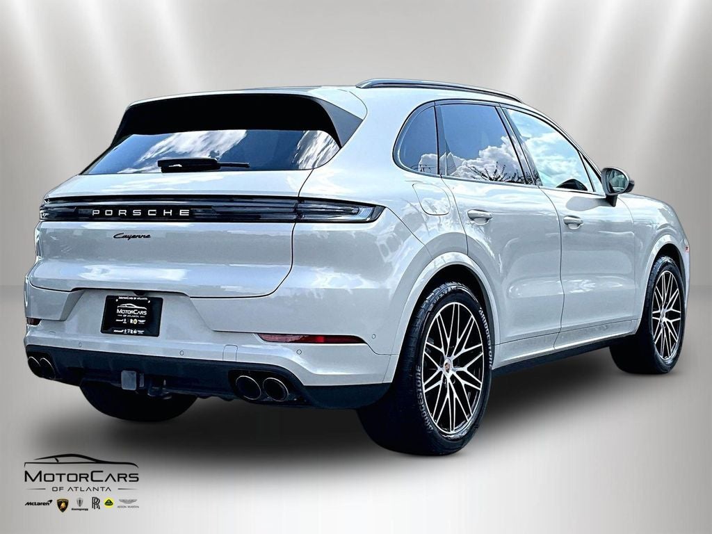 2026 Porsche Cayenne ...Premium Package!!!