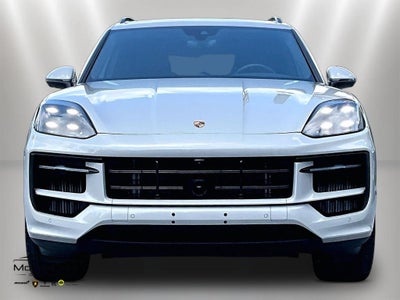2026 Porsche Cayenne ...Premium Package!!!