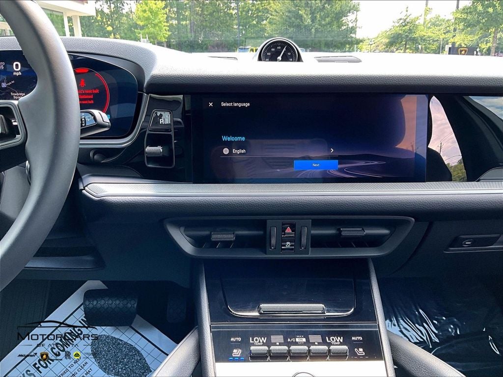 2026 Porsche Cayenne ...Premium Package!!!