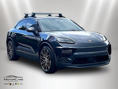 2026 Porsche Macan Electric ...RS Spyder Wheel Design!!