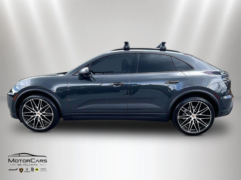 2026 Porsche Macan Electric ...RS Spyder Wheel Design!!