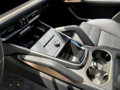 2025 Porsche Cayenne Coupe Turbo GT