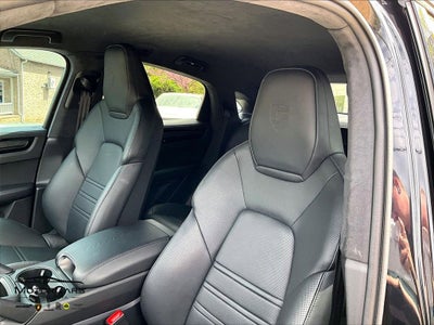 2022 Porsche Cayenne Coupe Turbo GT