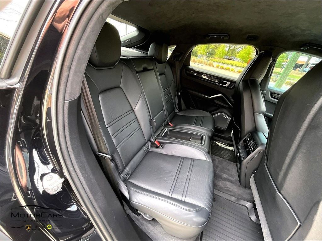2022 Porsche Cayenne Coupe Turbo GT
