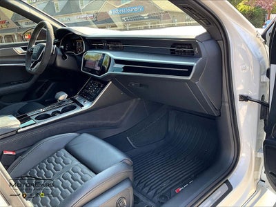 2022 Audi RS 6 4.2 ...Carbon Optic and RS Design Package!!!