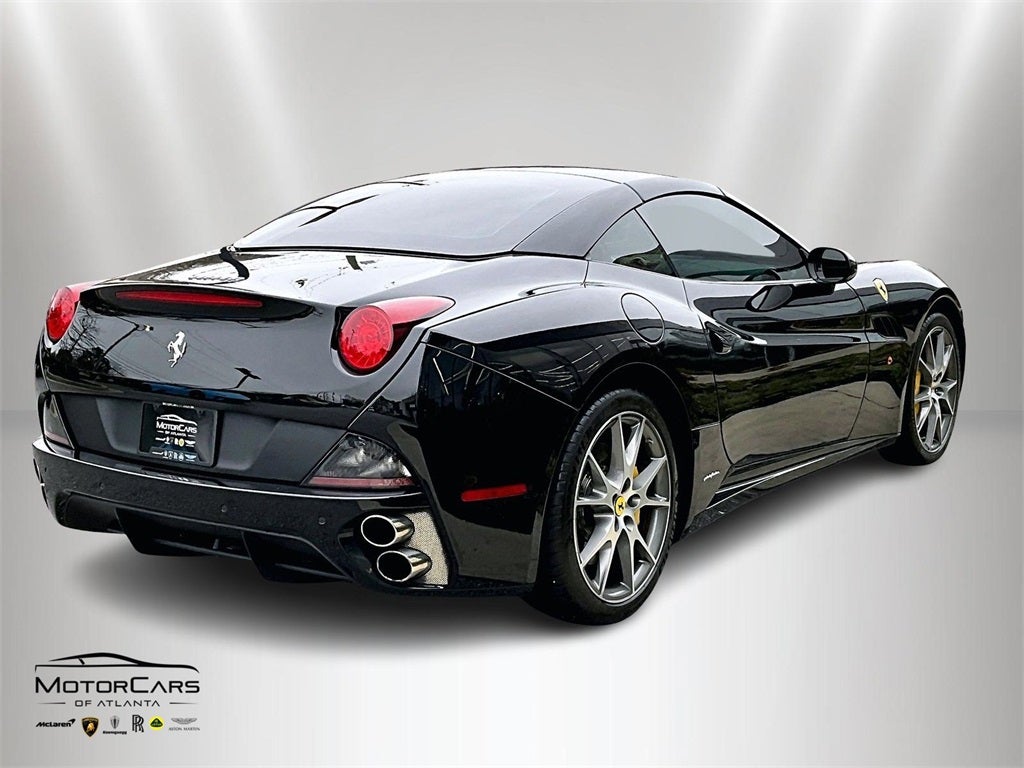 2013 Ferrari California Base