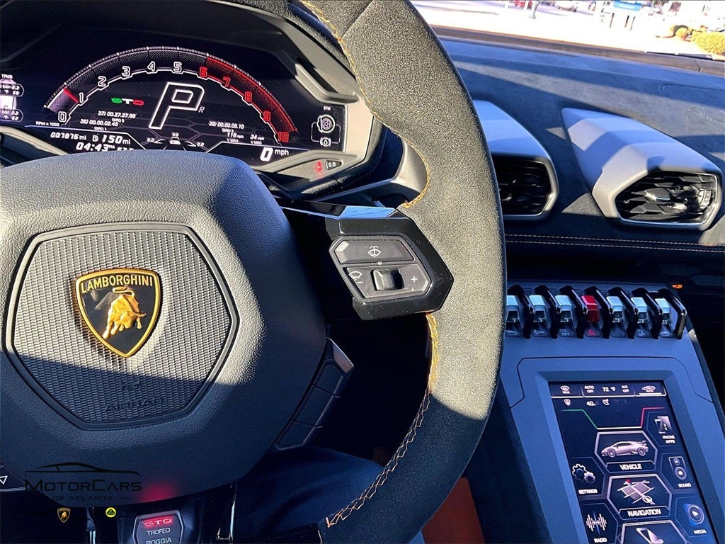 2022 Lamborghini Huracan STO Base