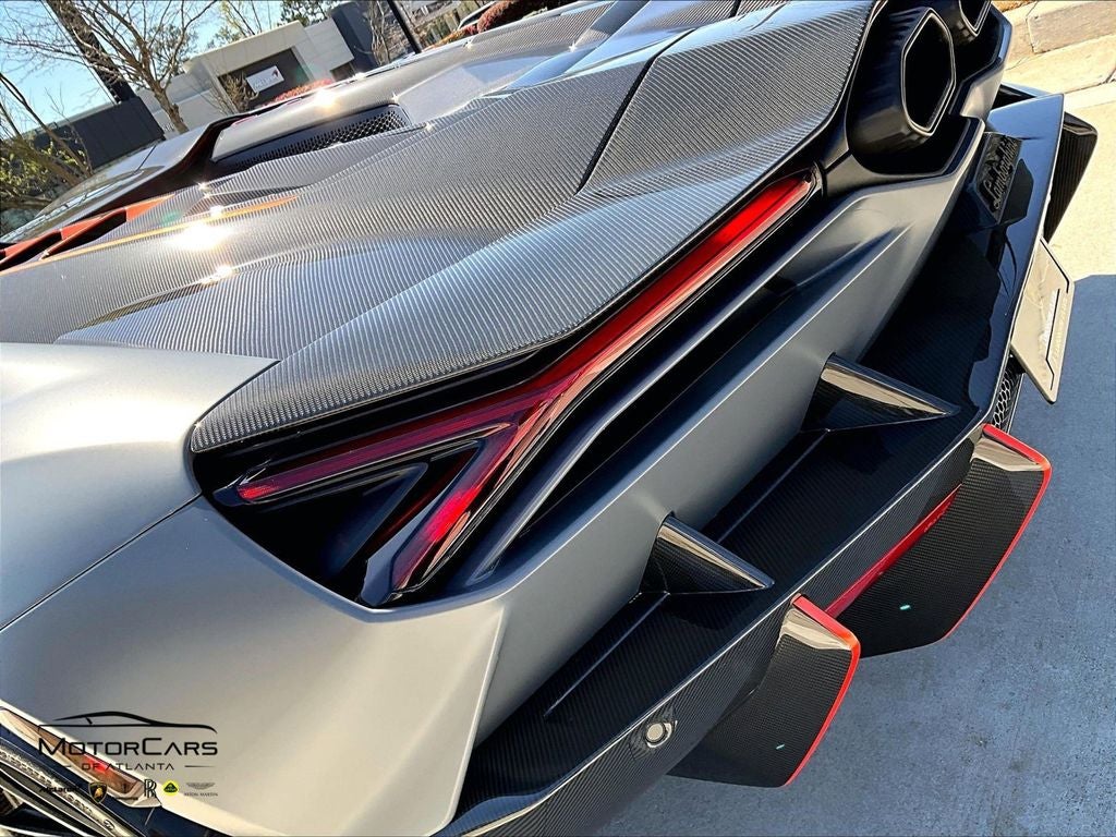 2025 Lamborghini Revuelto Alpha ....880k MSRP!