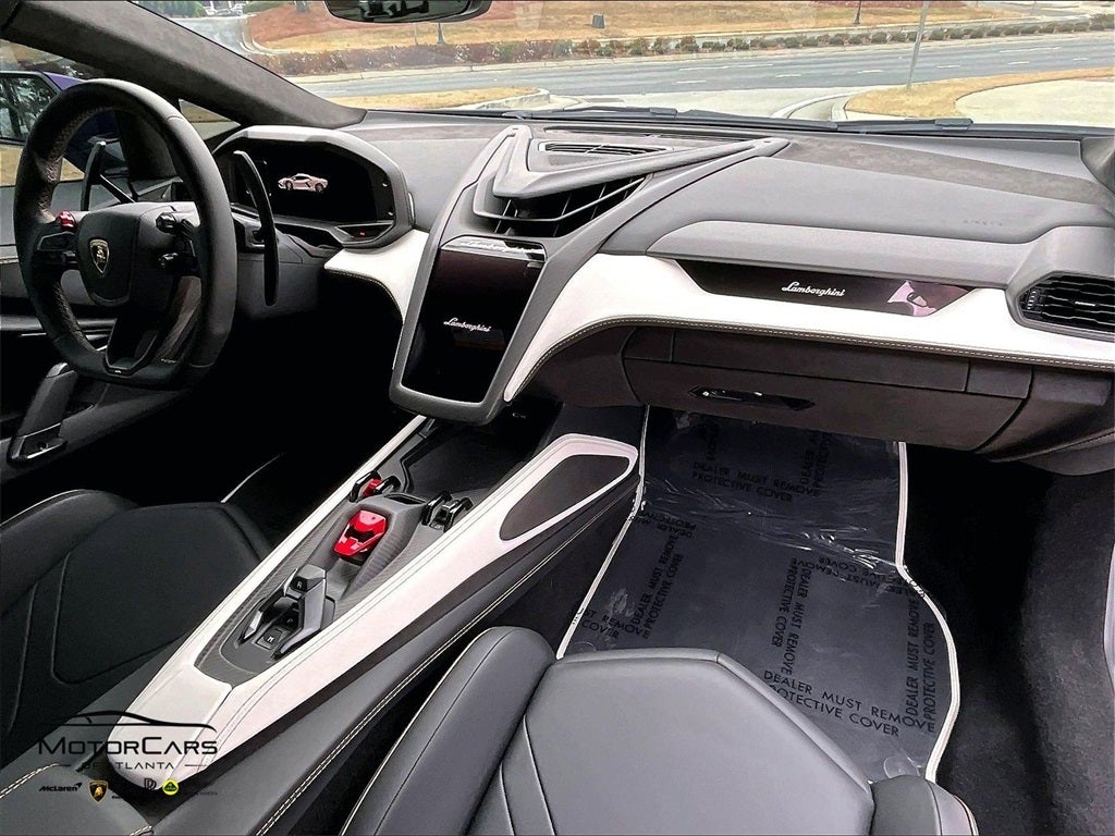 2024 Lamborghini Revuelto Base