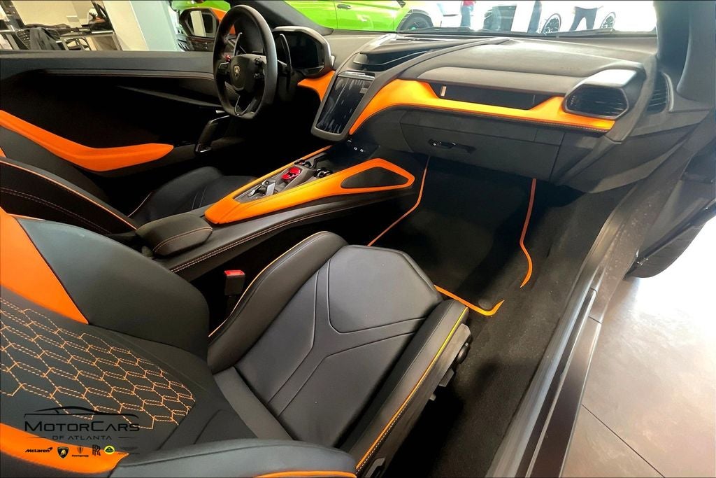 2024 Lamborghini Revuelto Base
