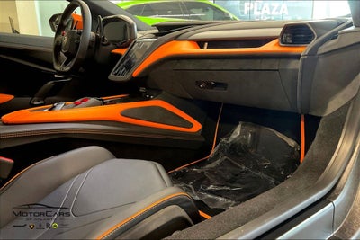 2024 Lamborghini Revuelto Base