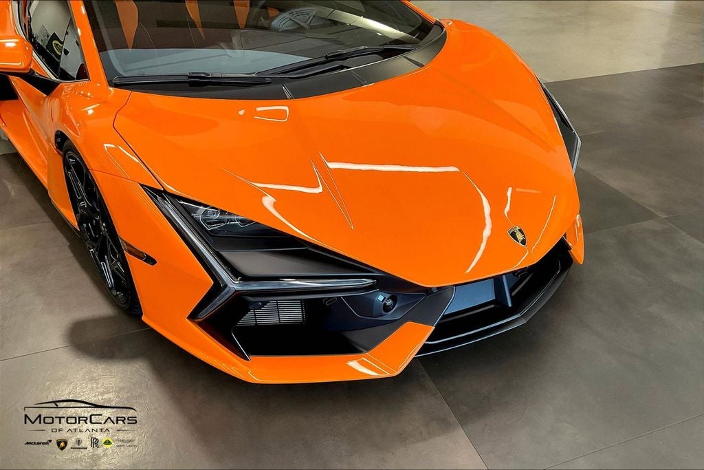 2024 Lamborghini Revuelto Base