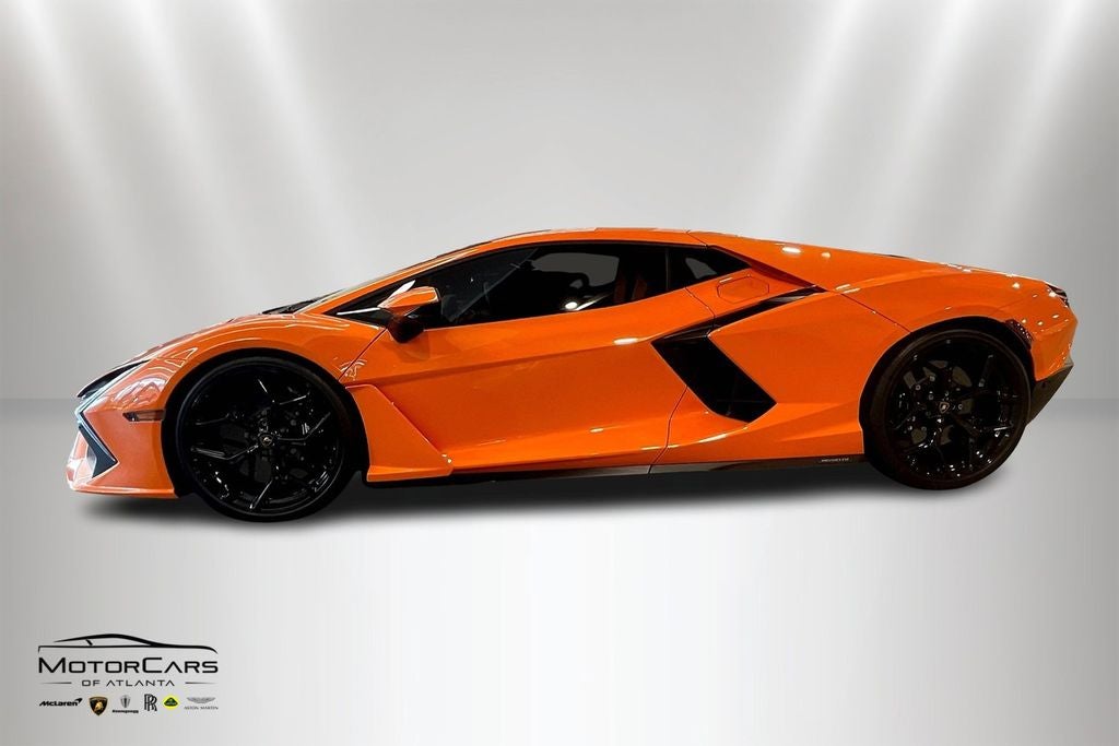 2024 Lamborghini Revuelto Base
