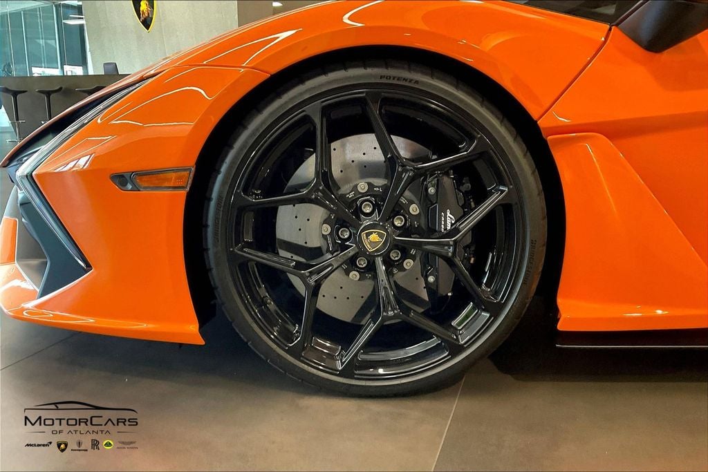 2024 Lamborghini Revuelto Base