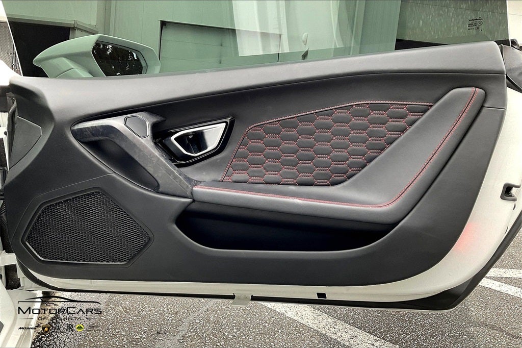 2017 Lamborghini Huracan LP580-2