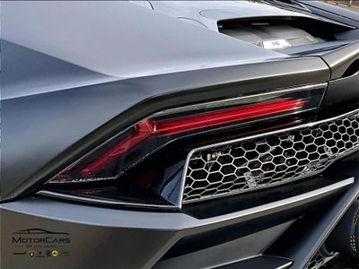 2020 Lamborghini Huracan EVO Base