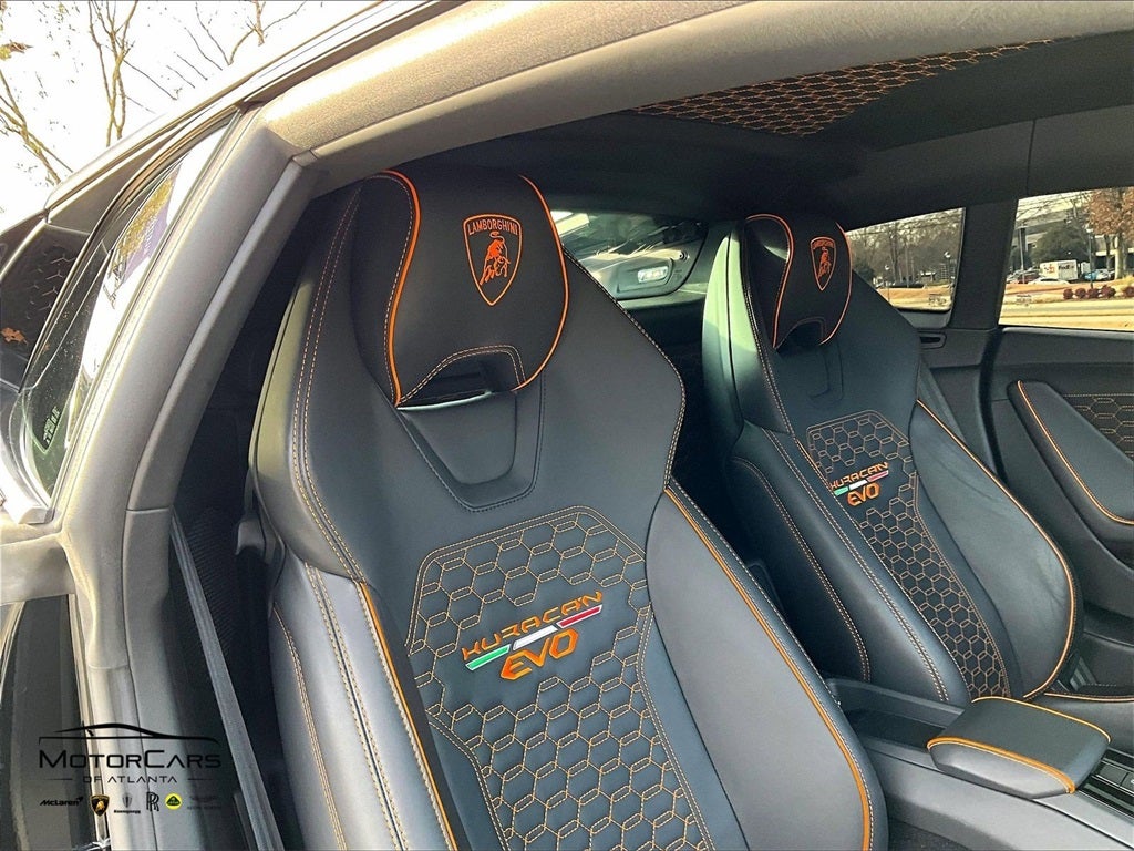 2020 Lamborghini Huracan EVO Base
