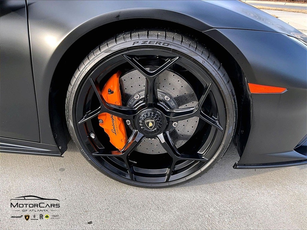 2020 Lamborghini Huracan EVO Base