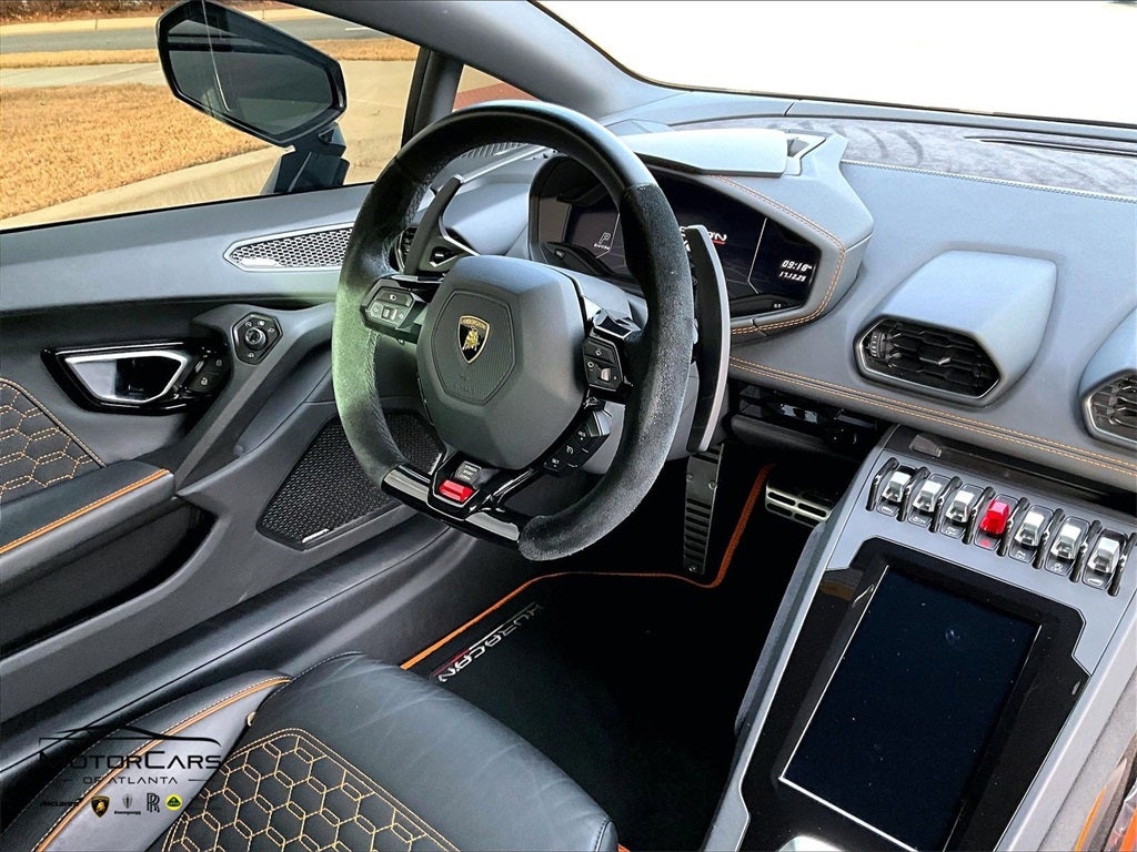 2020 Lamborghini Huracan EVO Base