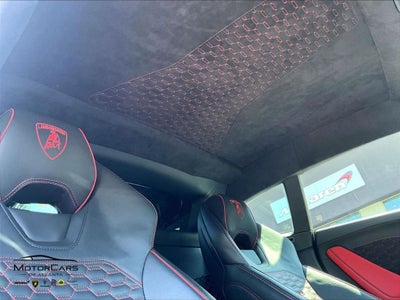 2021 Lamborghini Huracan EVO Base
