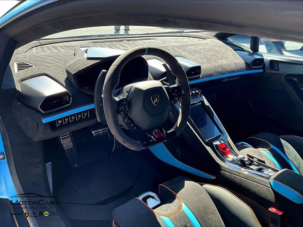 2024 Lamborghini Huracan Sterrato Base