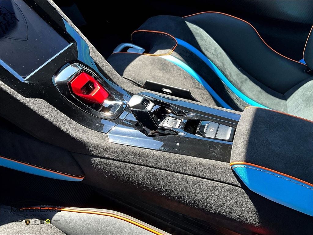 2024 Lamborghini Huracan Sterrato Base