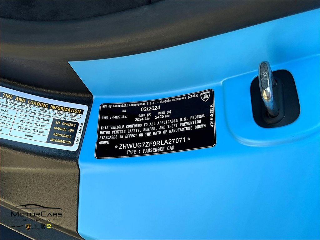 2024 Lamborghini Huracan Sterrato Base