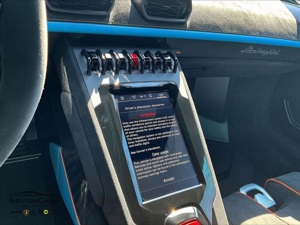 2024 Lamborghini Huracan Sterrato Base