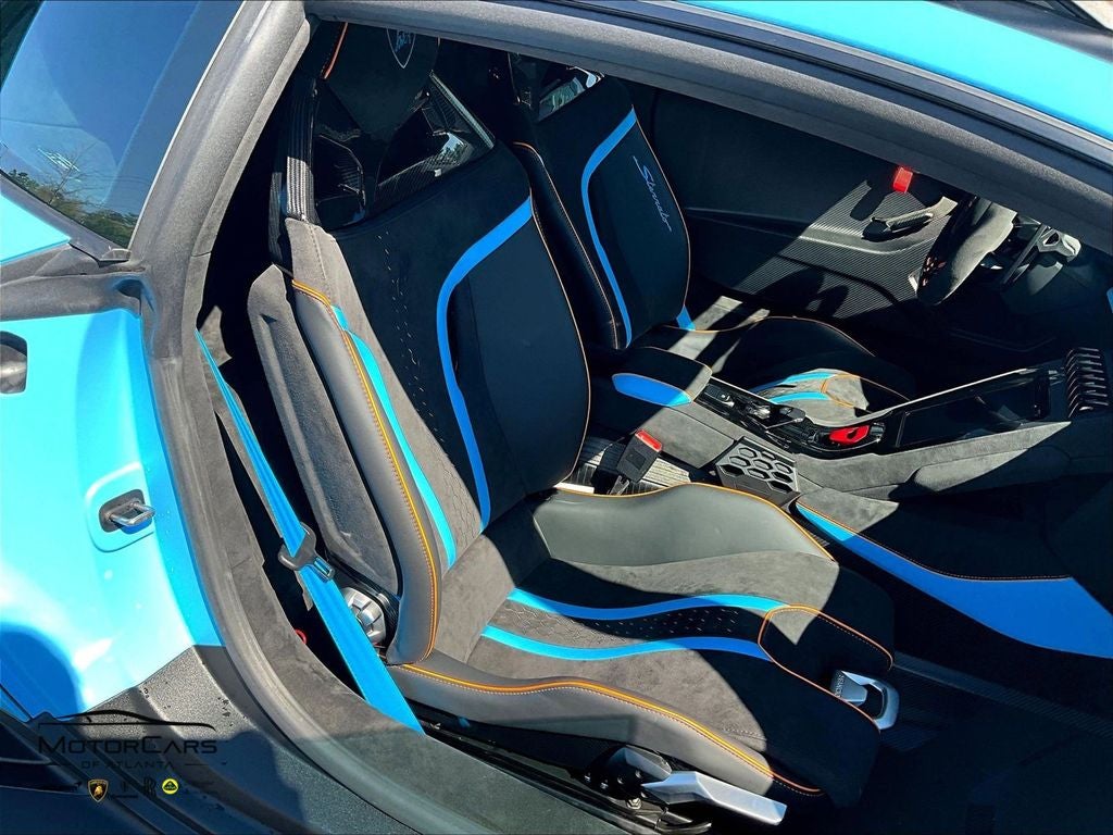 2024 Lamborghini Huracan Sterrato Base