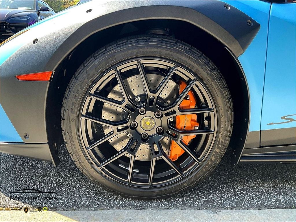 2024 Lamborghini Huracan Sterrato Base