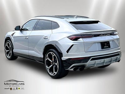 2020 Lamborghini Urus Base