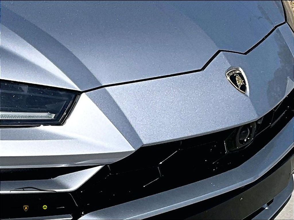 2020 Lamborghini Urus Base