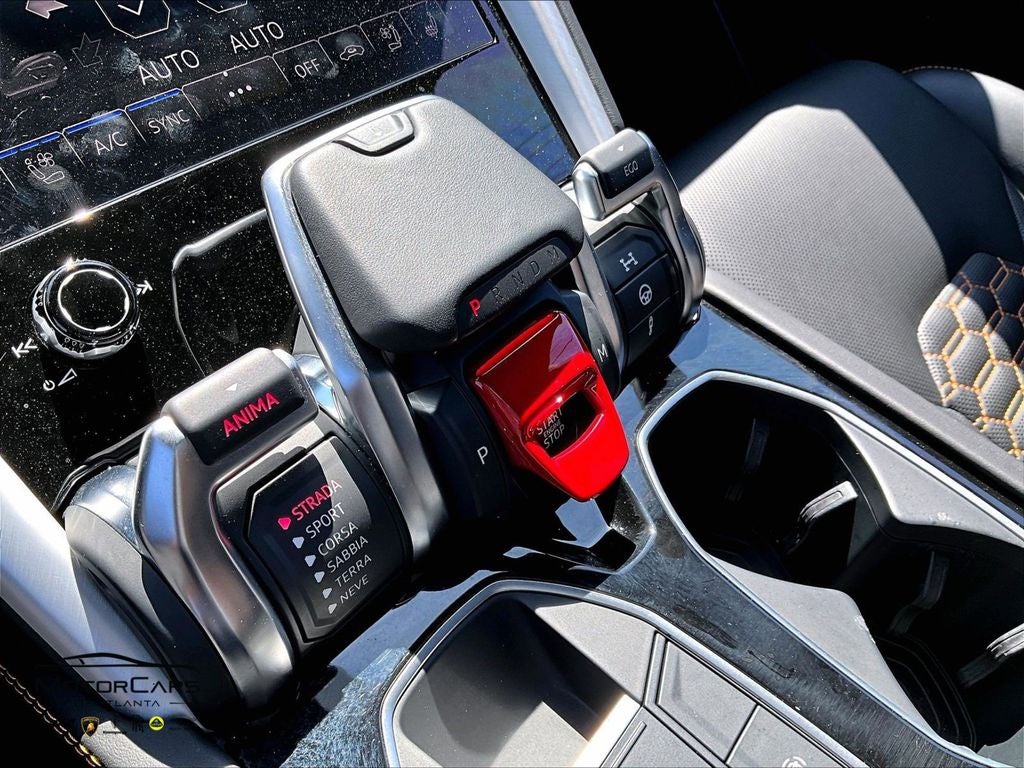 2020 Lamborghini Urus Base